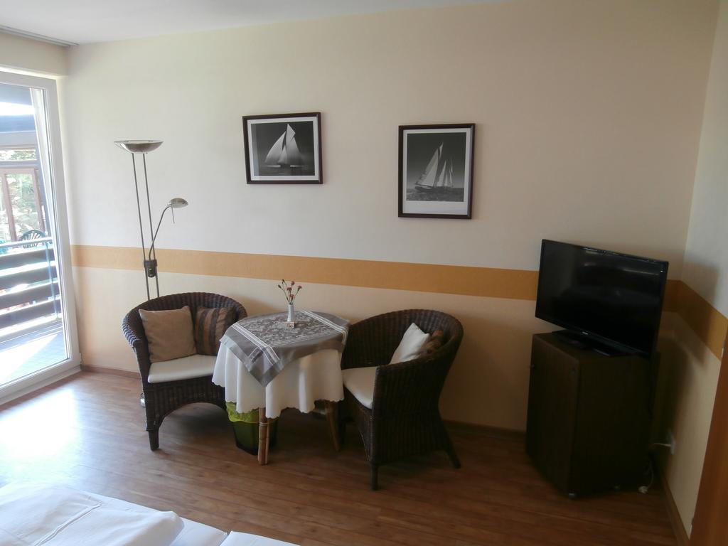 Hotel Hasselbarth Burg auf Fehmarn Εξωτερικό φωτογραφία